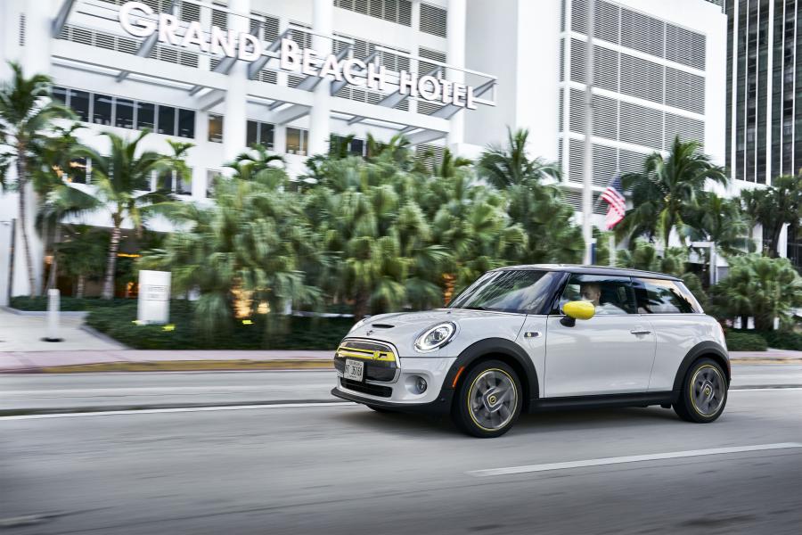  Mini Cooper SE (F56) 2020 года  (NA) (фото 73 из 342)